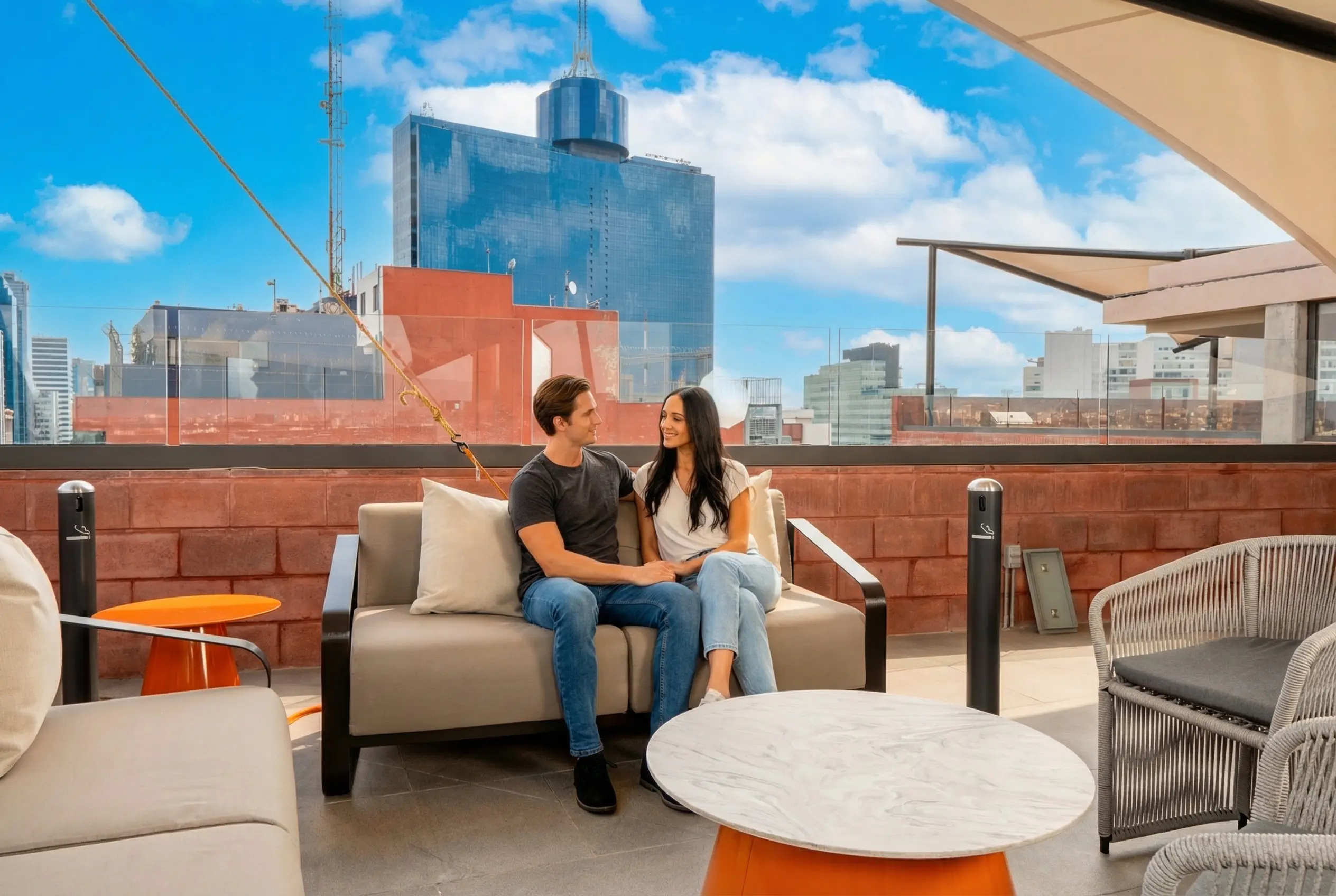 Γrea de lounge y asadores para convivencia en CDMX